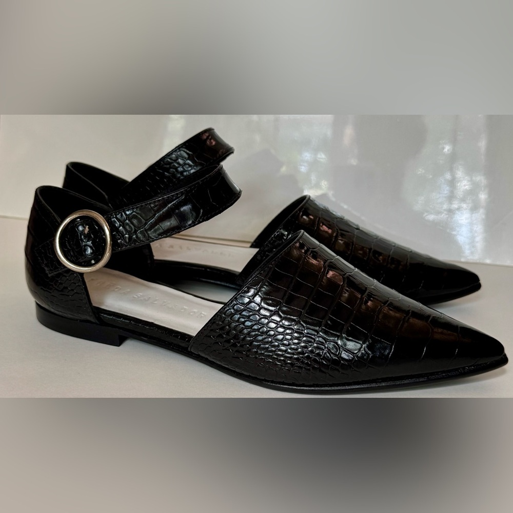 Freda Salvador croc embossed leather sandals/shoes. Black. Size women’s 5